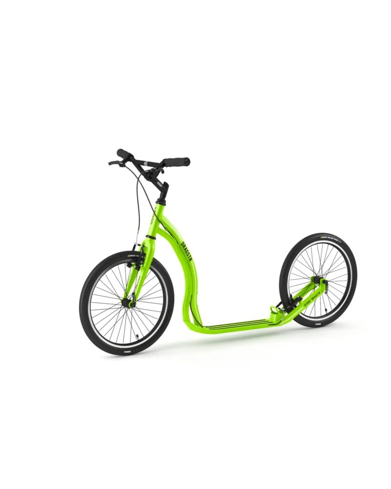 Grüner Tretroller Dragstr mit sportlichem Design und schlankem Rahmen, ideal für Geschwindigkeit und urbanes Fahren.